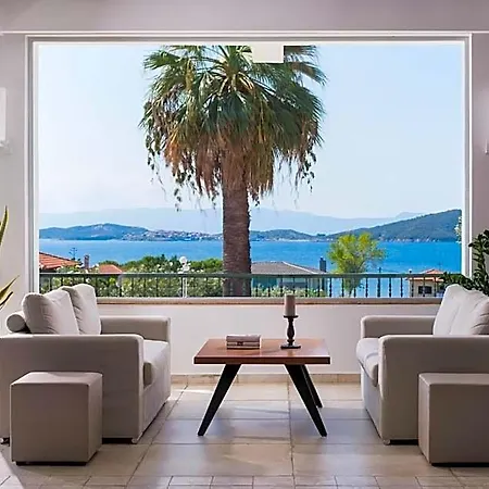 فندق Alexandros Palace أمولياني