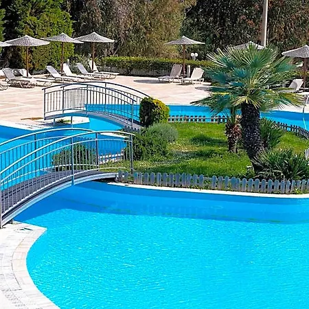 Alexandros Palace أمولياني