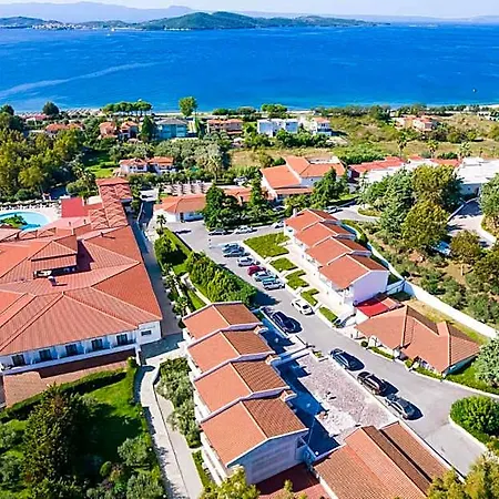Alexandros Palace فندق 5*