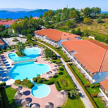 Alexandros Palace 5* أمولياني